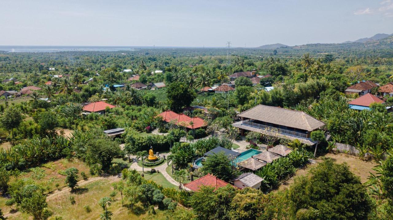 Odiyana Bali Retreat Hotel Banyuwedang Exterior photo